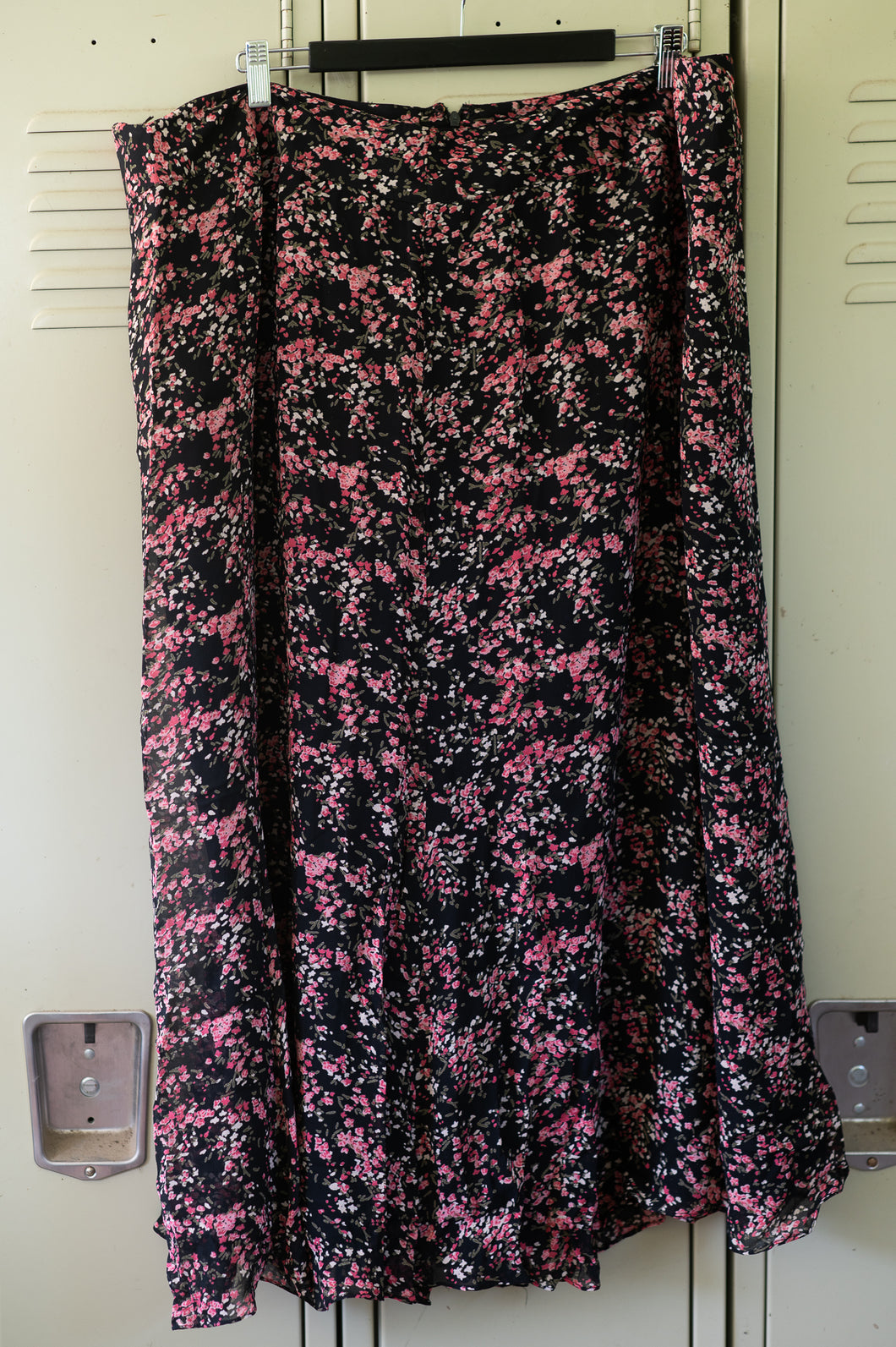 90s Micro floral midi skirt