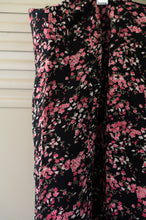 Load image into Gallery viewer, 90s Micro floral midi skirt
