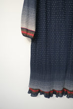 Load image into Gallery viewer, 70s accordian sheath dress
