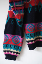Load image into Gallery viewer, Vintage Colourful geometric cardigan
