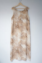 Load image into Gallery viewer, Animal print maxi dress
