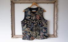 Load image into Gallery viewer, Brocade Norm Thompson vest
