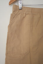Load image into Gallery viewer, Khaki utility shorts

